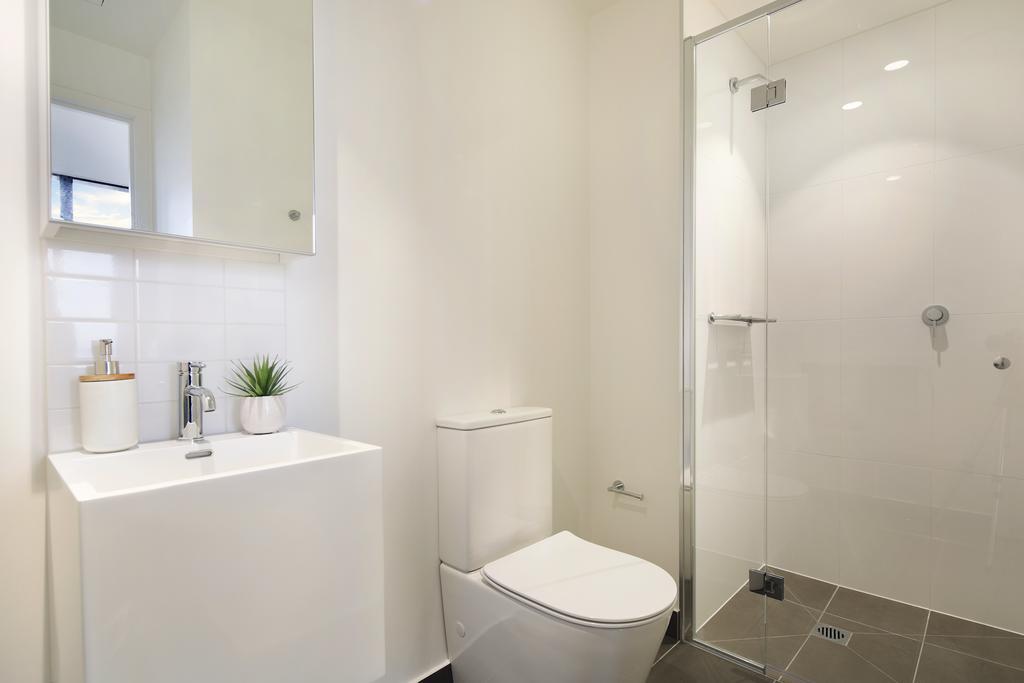 Experience Platinum Hotel Apartments เมลเบิร์น ภายนอก รูปภาพ