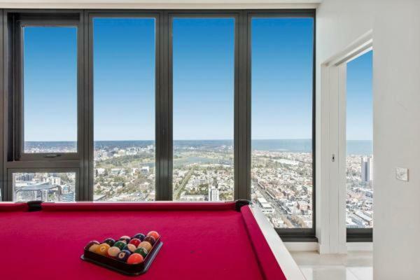 Experience Platinum Hotel Apartments เมลเบิร์น ภายนอก รูปภาพ